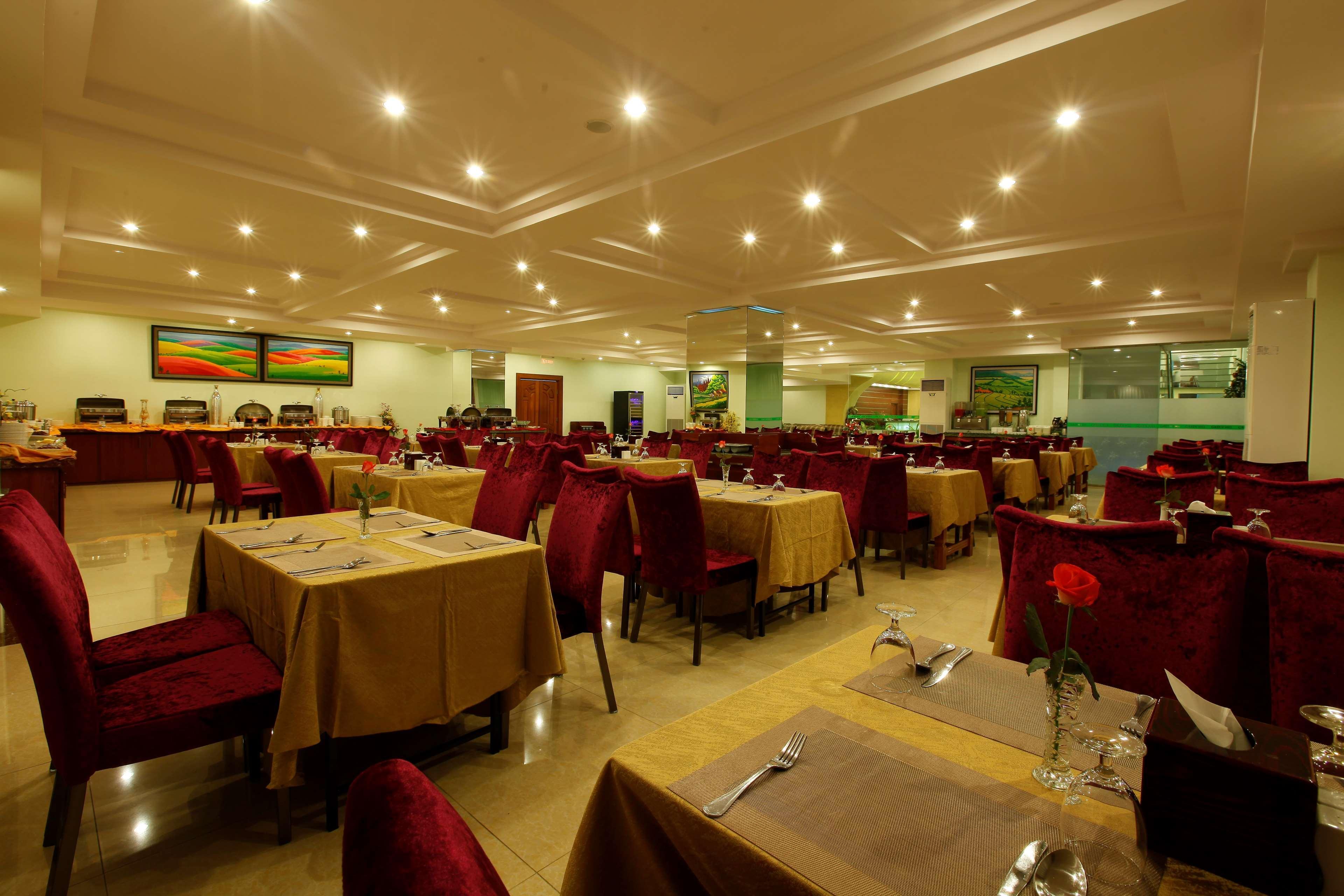 Best Western Green Hill Hotel Yangon Exteriör bild